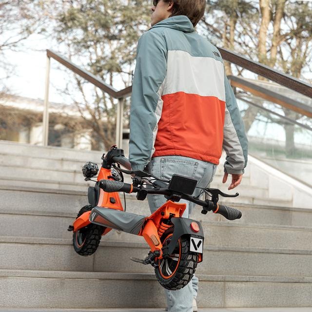 Patinete eléctrico de alta gama. Con 1500 W