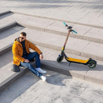 Patinete eléctrico con potencia máxima de 700 W